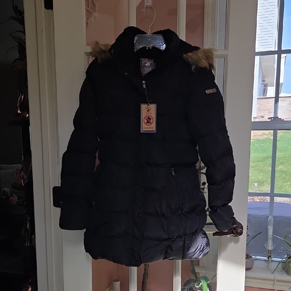 Beverly Hills Polo Club Women’s Black Puffer Coat with Faux Fur Trim